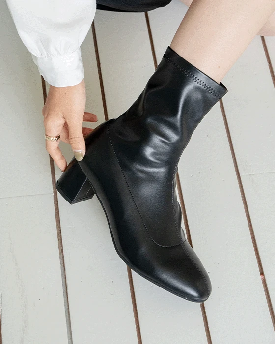 [자체제작/발볼러추천/270까지/당일배송] 베니 세미스퀘어 발볼넓은부츠 빅사이즈부츠 빅사이즈앵클부츠 (5/3CM)