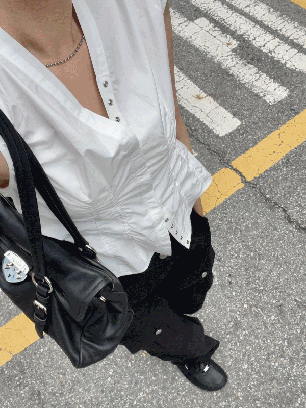 Snap shirring blouse (2 colors) [주문 폭주]