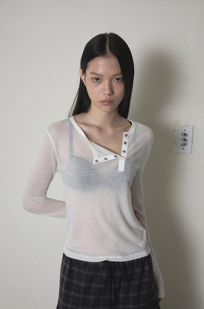 [10/25 예약 배송] SNAP HENRY NECK TEE - OFF WHITE