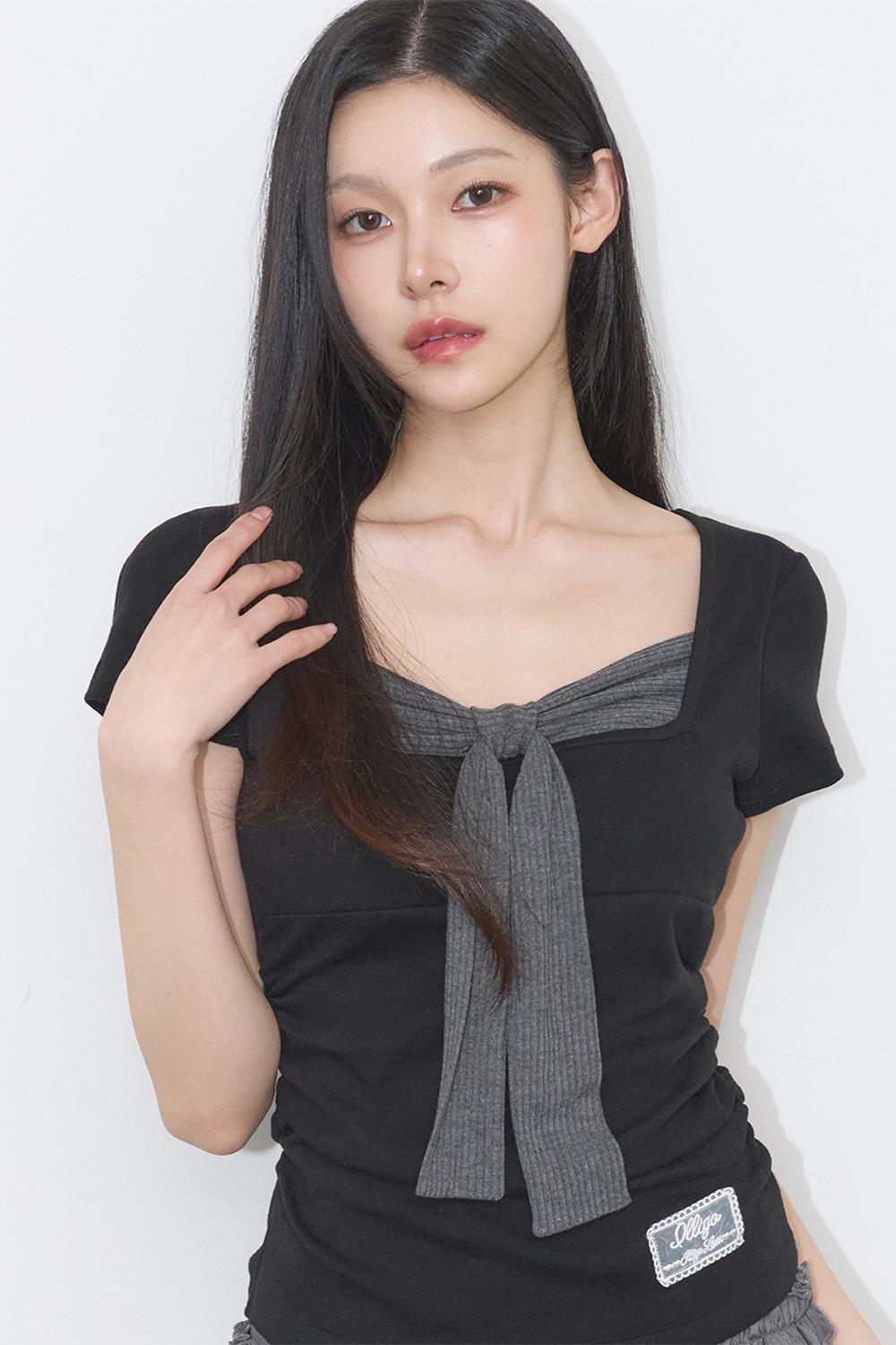 [05/08 예약발송] 레이어드 리본 타이 티셔츠 블랙
