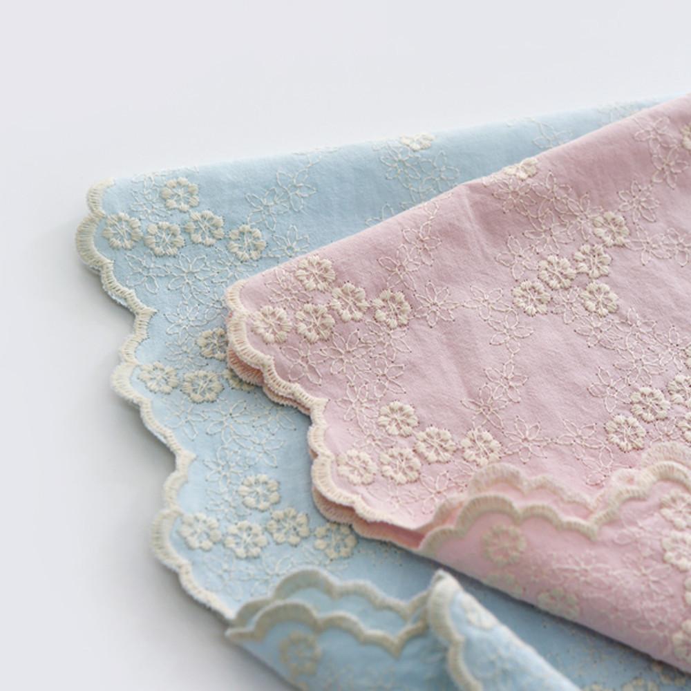 레이스자수원단 프렌치 블랑 2컬러 53630