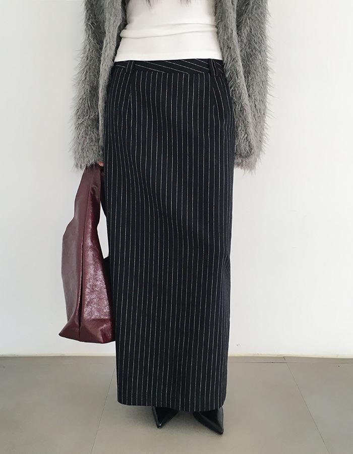 유어즈 ELIO PINSTRIPE SKIRT 엘리오 핀스트라이프 울 스커트