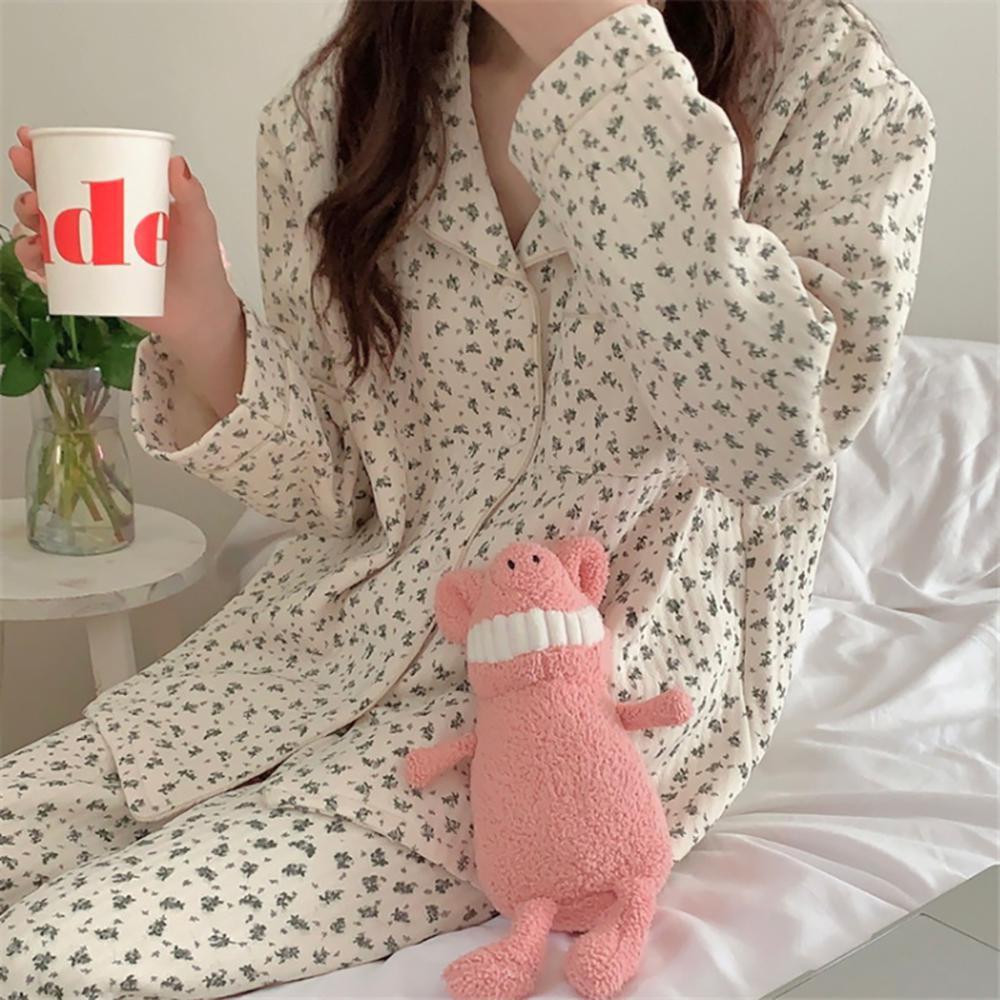 티티리 겨울 그레이 잔꽃 깔깔이 퀼팅 파자마 파티 긴팔 여성 수면 바지 친구 누빔 잠옷