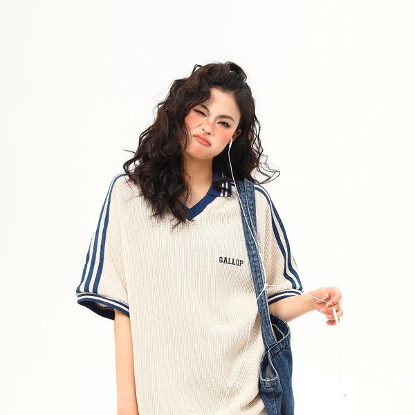 V-neck waffle short-sleeved T-shirt