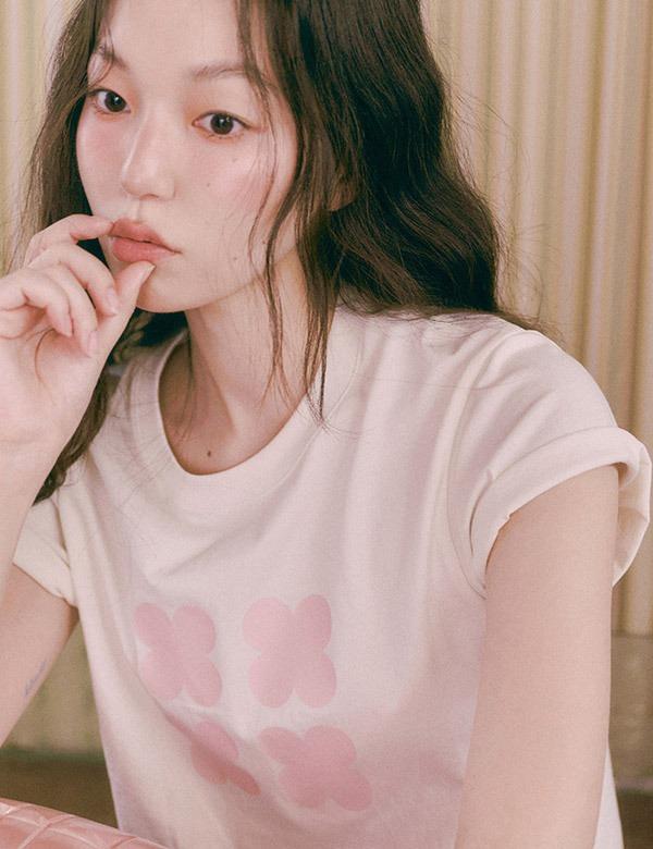 [단독 선오픈] 드롭 크롭 티셔츠_RMHWF37RT4