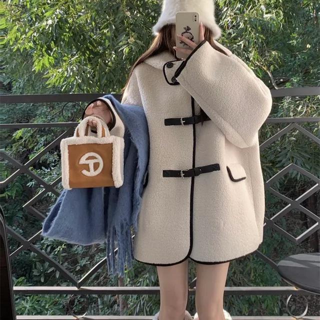 보송 비죠버튼 후드 하프 코트-ct 연말 크리스마스 겨울 윈터 데이트 후리스 양털 퍼자켓 무스탕 하객룩 결혼식 웨딩 브라이덜샤워 면접 졸업식