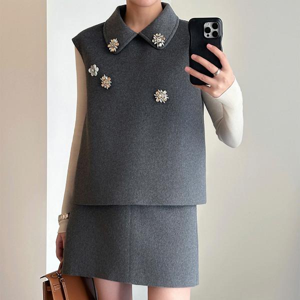 Flower Jewelry Doll Collar Vest & Skirt Set-Up
