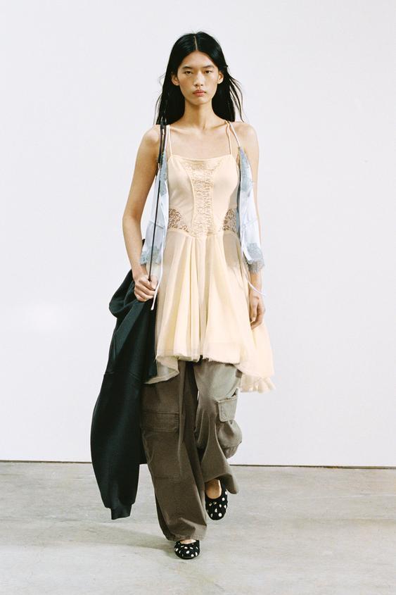 고데 레이스 미니 원피스