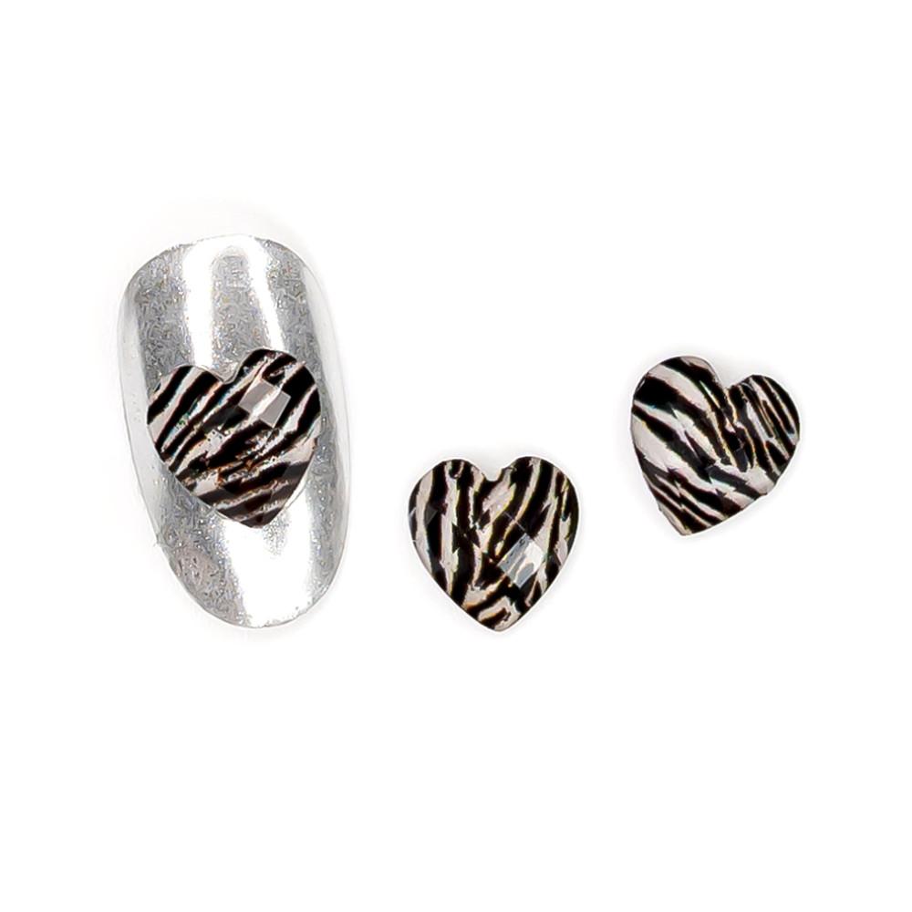힙한 지브라 하트 네일파츠 (3개)