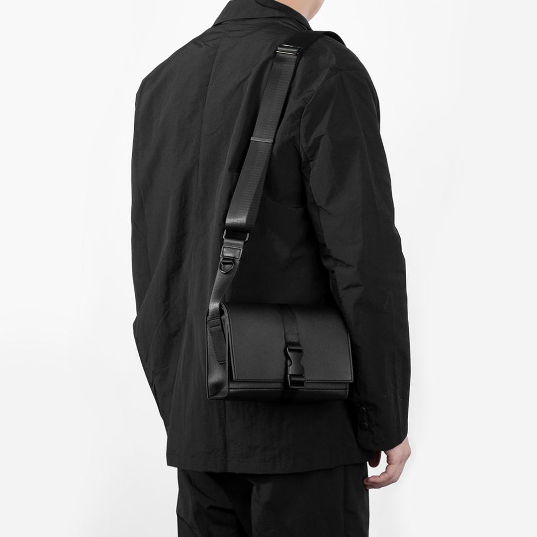 커렌트 미니 크로스백 361