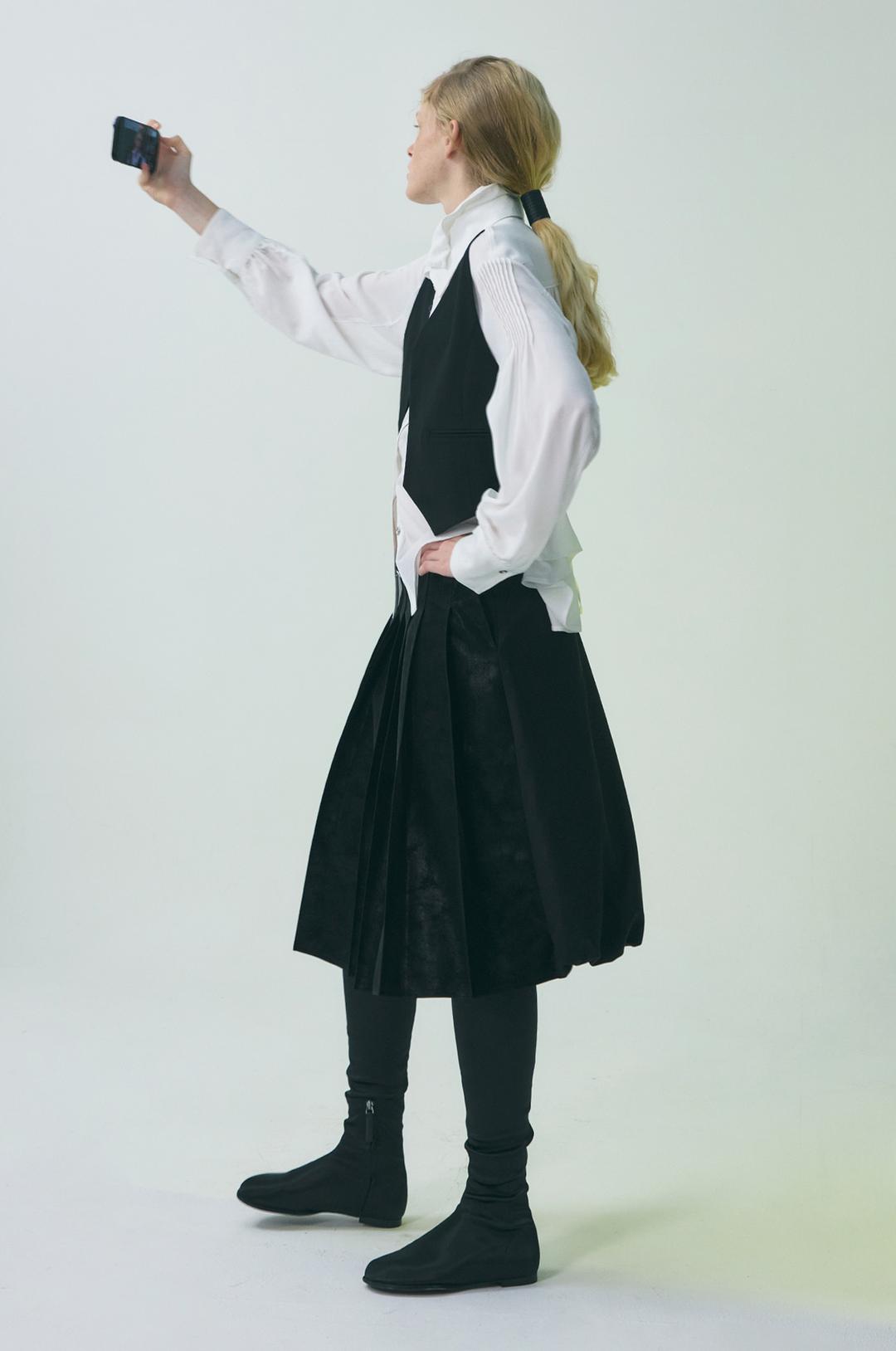 [Restock] G_TAILORED LEATHER MIDI SKIRT / BLACK