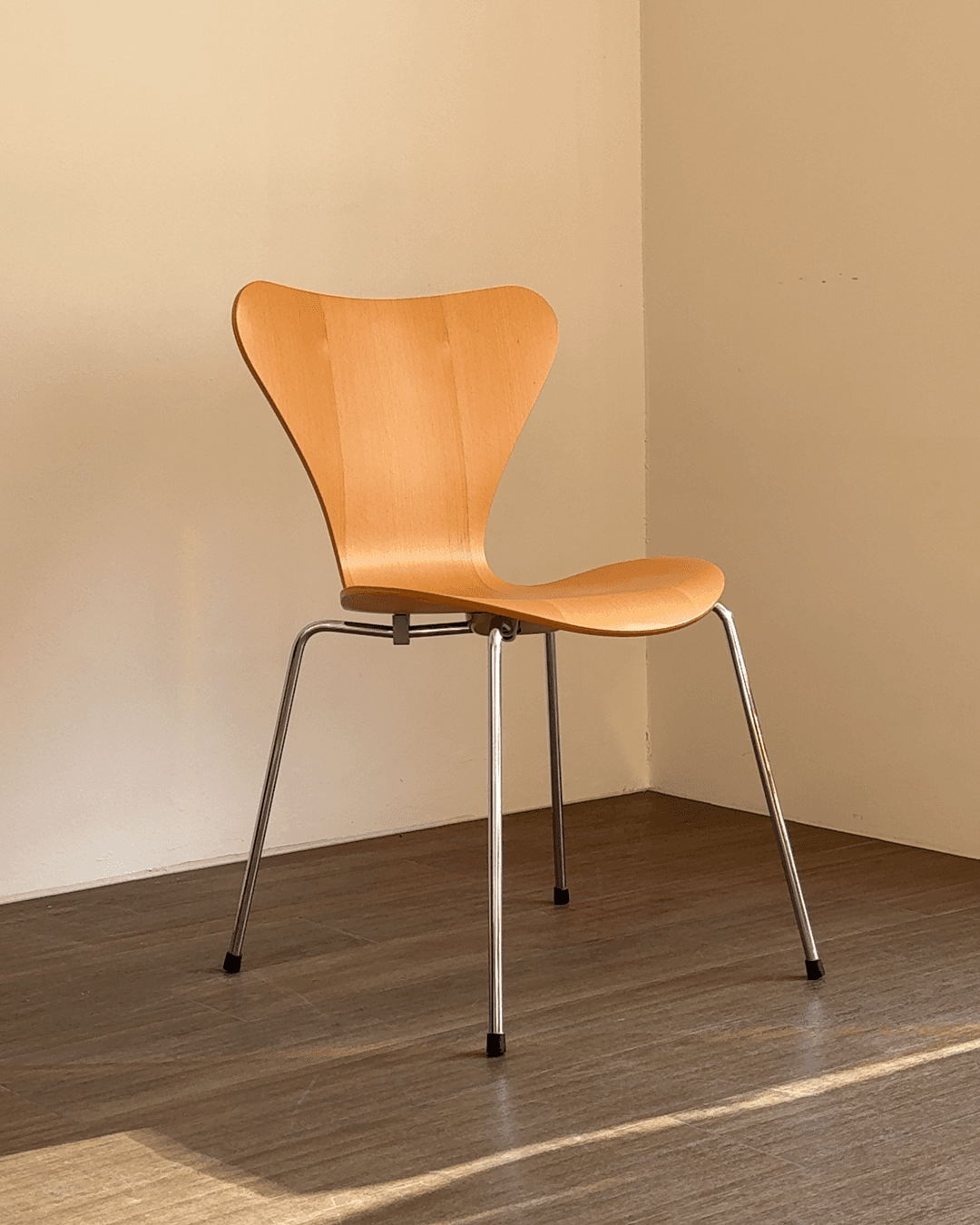 [Fritz Hansen] Series 7 Chair - Beech