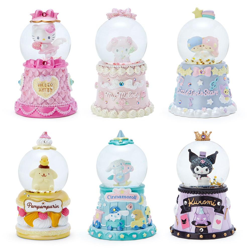 산리오 2022년 크리스마스 스노우글로브 S사이즈 / 스노우볼