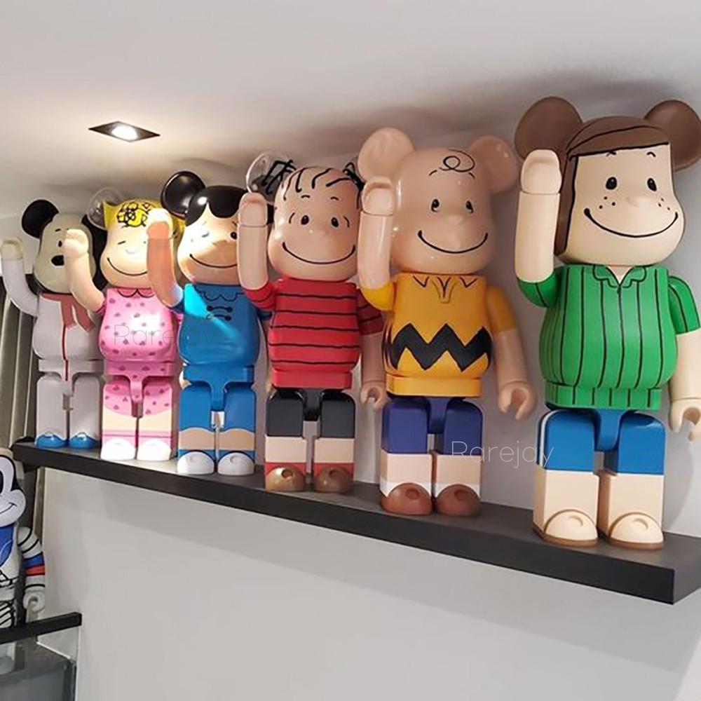 레어제이 베어브릭 피규어 스누피 70cm 1000%  아트토이 매장 전시