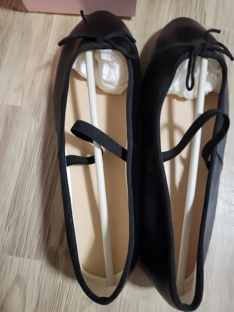 꺌랑 발레리나 플랫 검정색 250사이즈.새상품