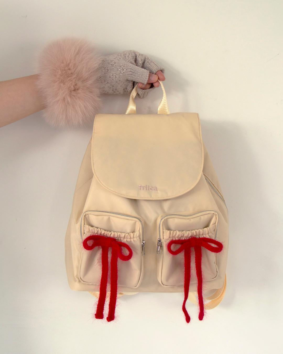 FRILCA KNIT RIBBON BROOCH