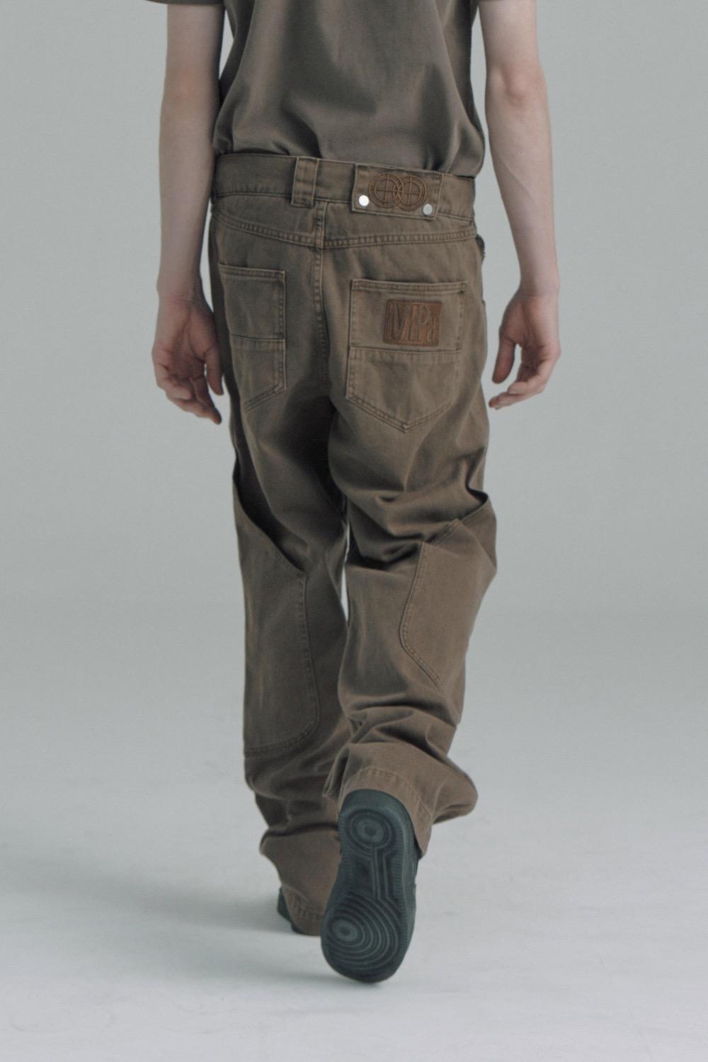 MPa CALF POCKET PANTS (BROWN)