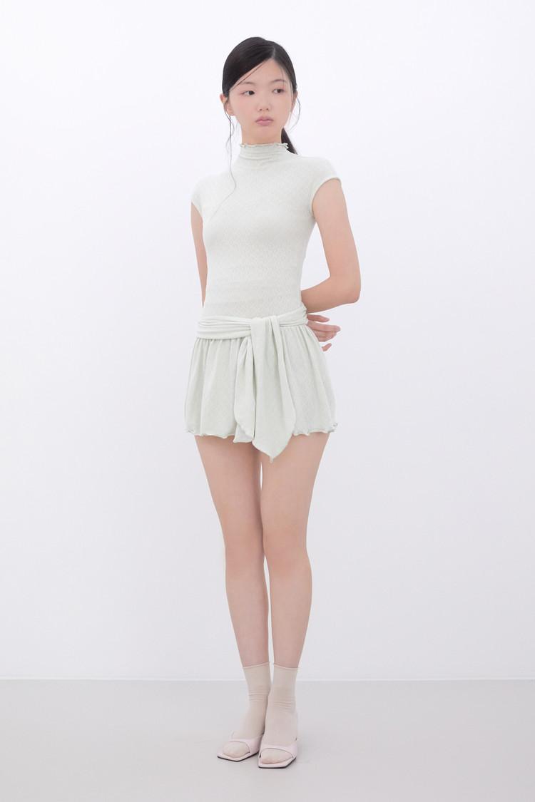 [SET] Highneck Seamless Scarf Shirring Top (PALE GREEN) : 이너뮤지엄