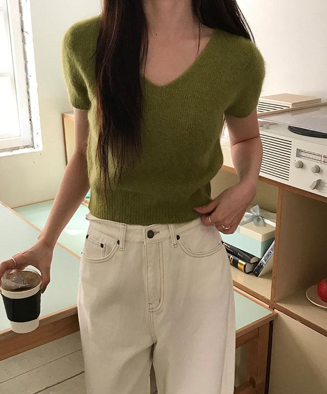 니어웨어 [⛄겨울신상] 언유즈얼리 포쉬 브이넥 앙고라 반팔 니트 (7color)  연말룩/브이넥니트/앙고라니트/v넥/데이트룩/하객룩/간절기/데이트룩/하객룩/레이어드