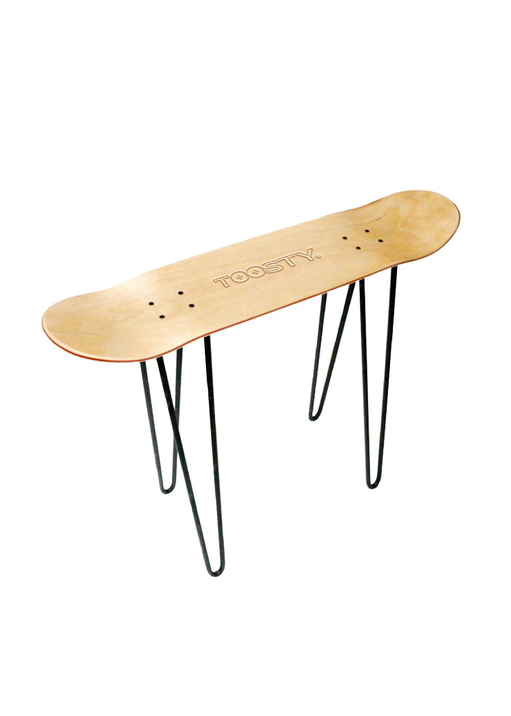 TOOSTY SKATEBOARD STOOL