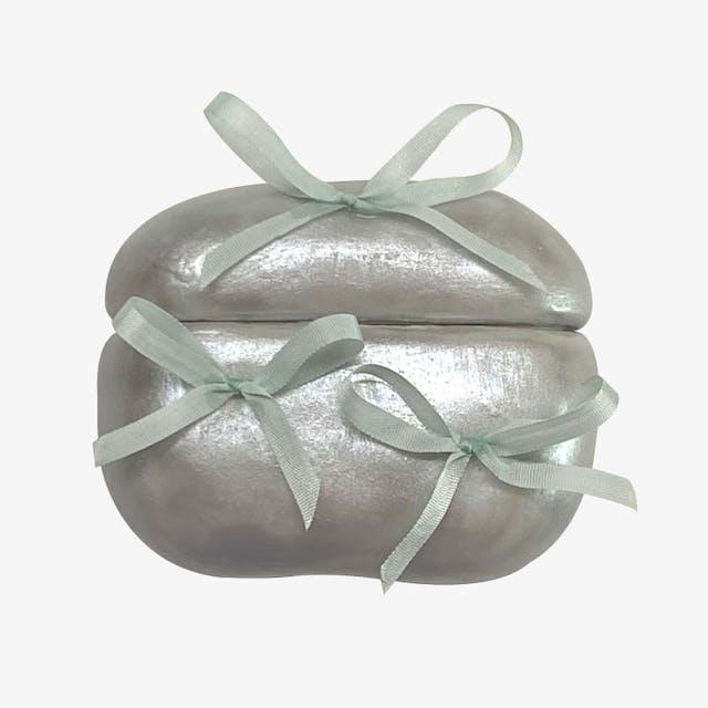 airpods case 014 (mint ribbon)