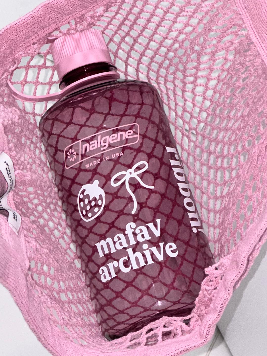 cherry strawberry bottle(narrow)