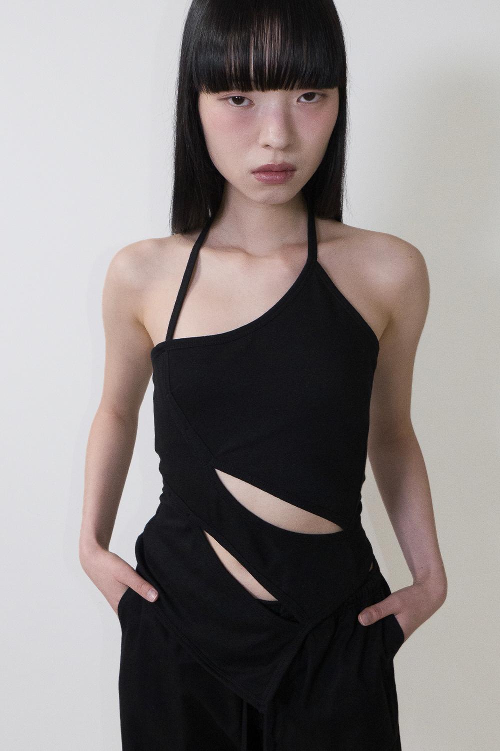 Cut-out Halter Tank Top-Black