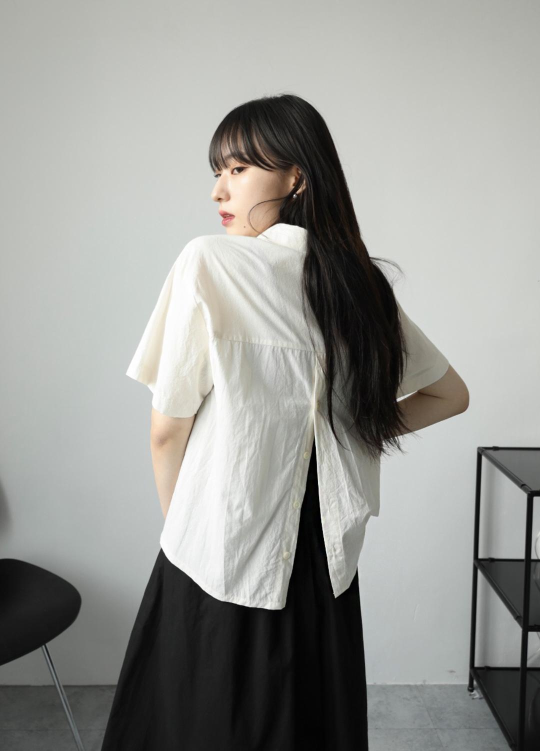 Back Button Crop Shirts