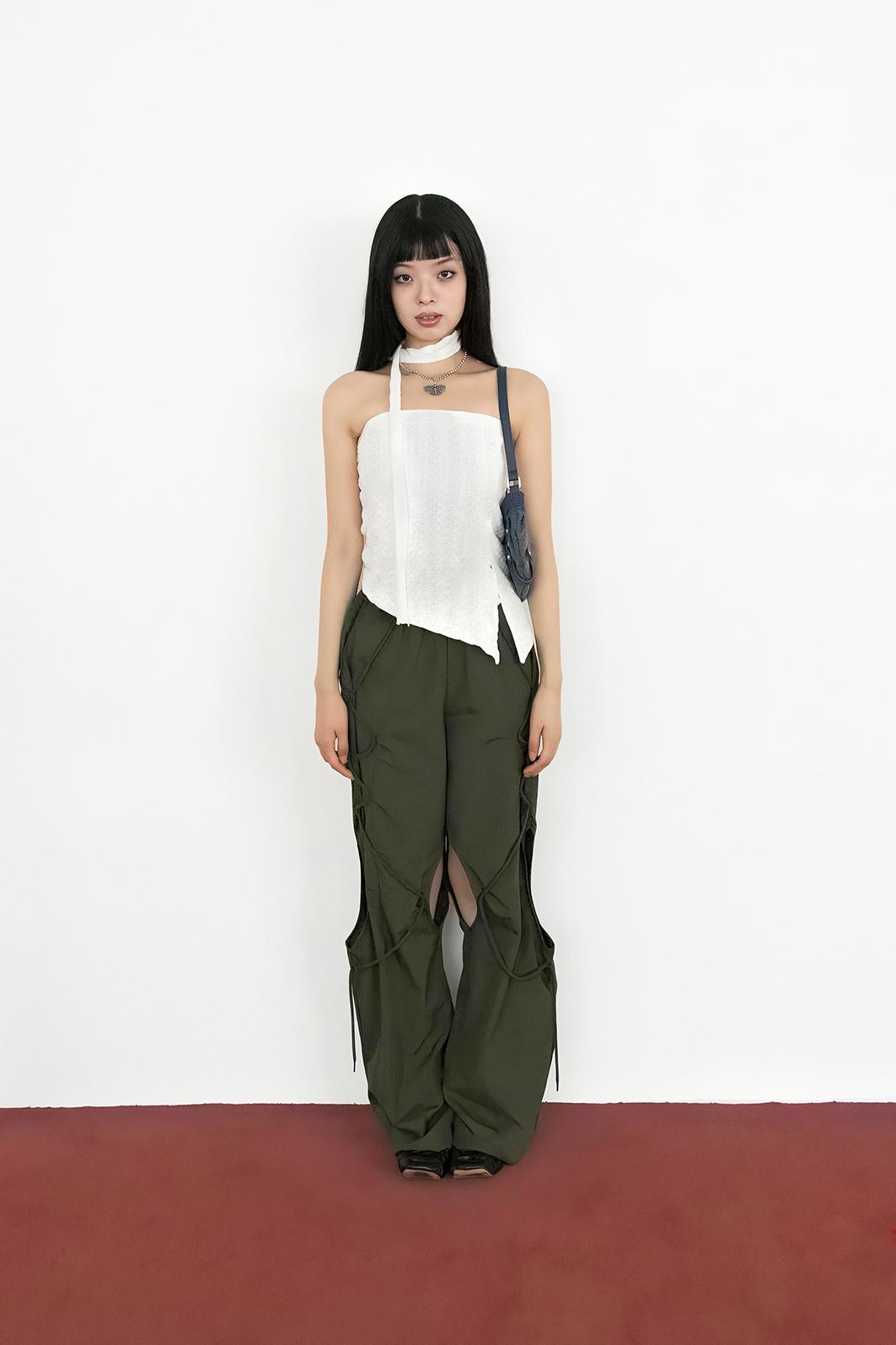紅煙 Nylon hole slit pants (Black/Khaki)