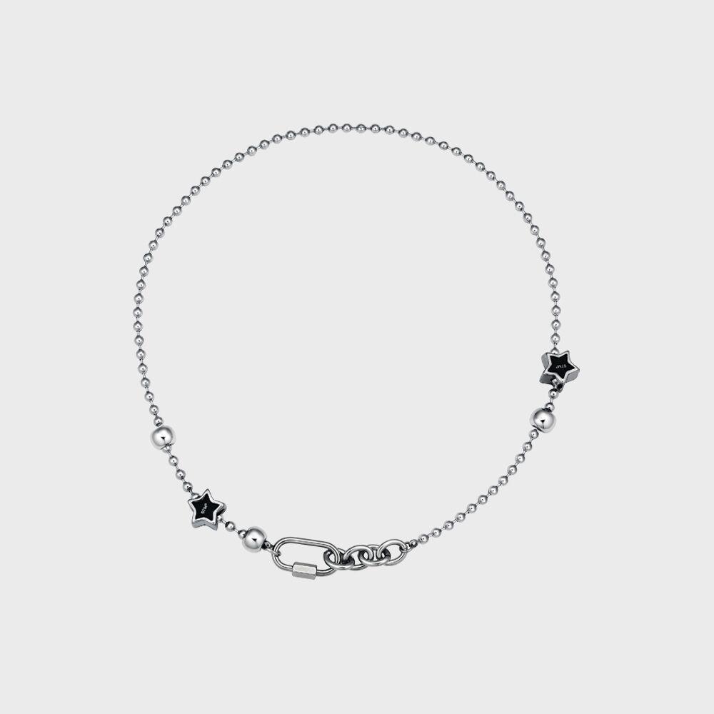 no.311 BLACK MOVE STAR necklace