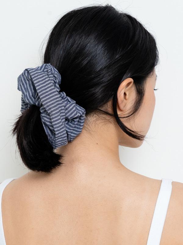 stripe shirt scrunchie - navy