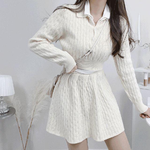 [투피스set/니트원단/하이틴] 플레어 하프 플리츠 스커트 오픈 카라 꽈배기 크롭 니트 투피스 세트