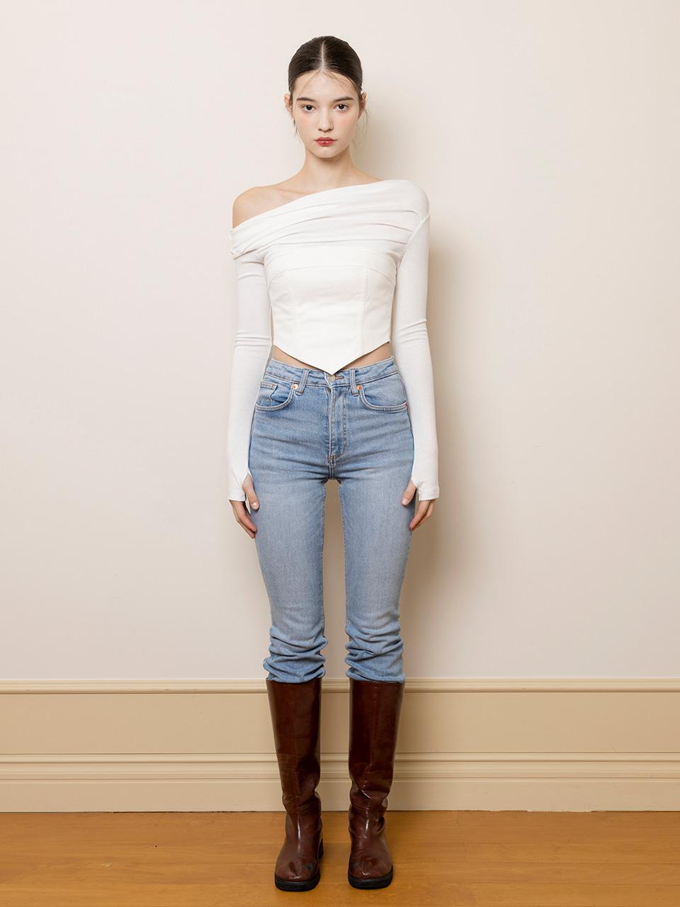 [10월 7일 예약배송] Ivy top (White)