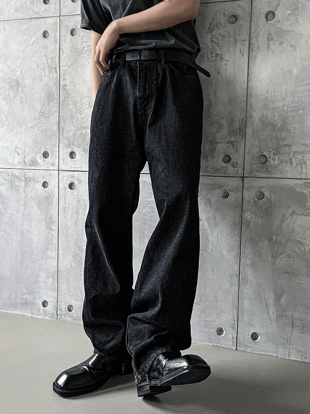 노멀 블랙 와이드 데님 팬츠