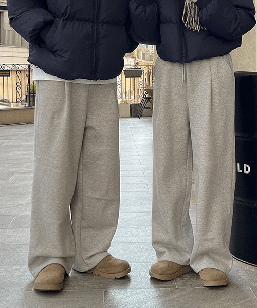 [남여공용] 리턴 기모 와이드 핀턱 트레이닝 팬츠 (2 color / 4 size)
