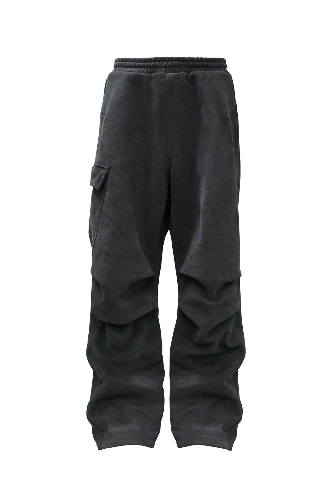 FAR OVERSIZED CARGO SWEATPANTS_BLACK