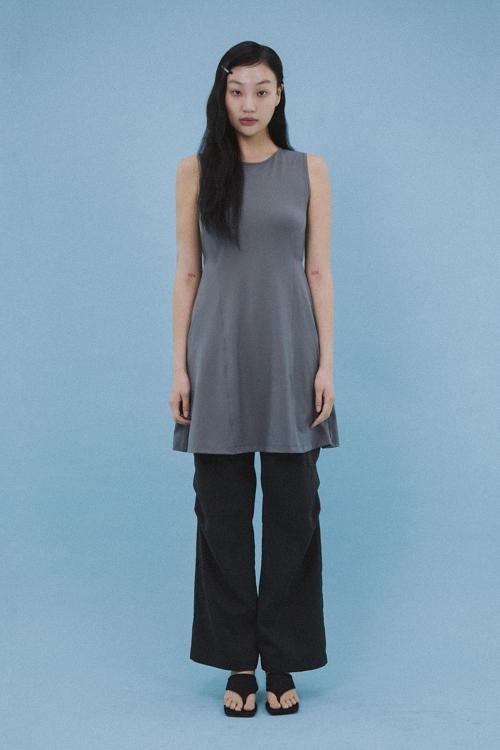 BACK STRING FLARE DRESS DARK GREY (60% off)