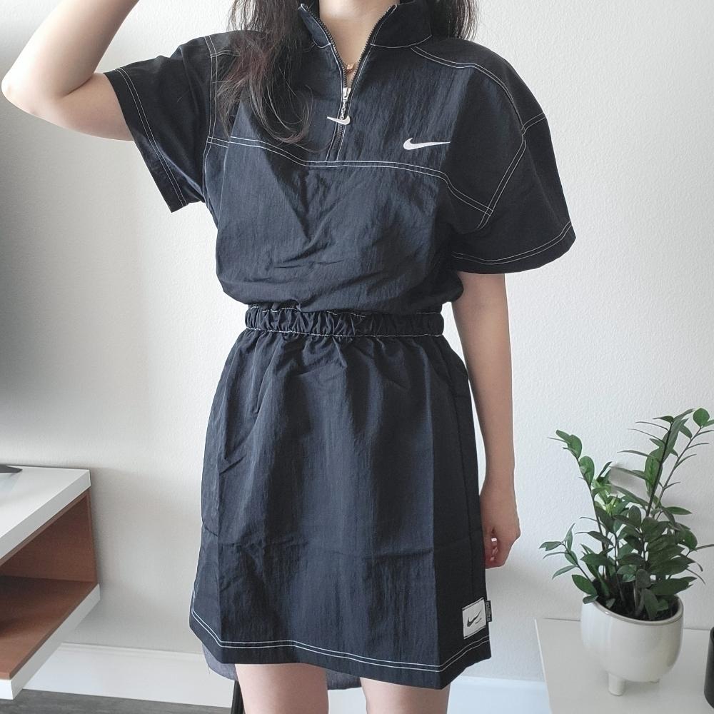 🔥실물존예🔥당일발송🔥 나이키 스우시 하프 지퍼 원피스 블랙