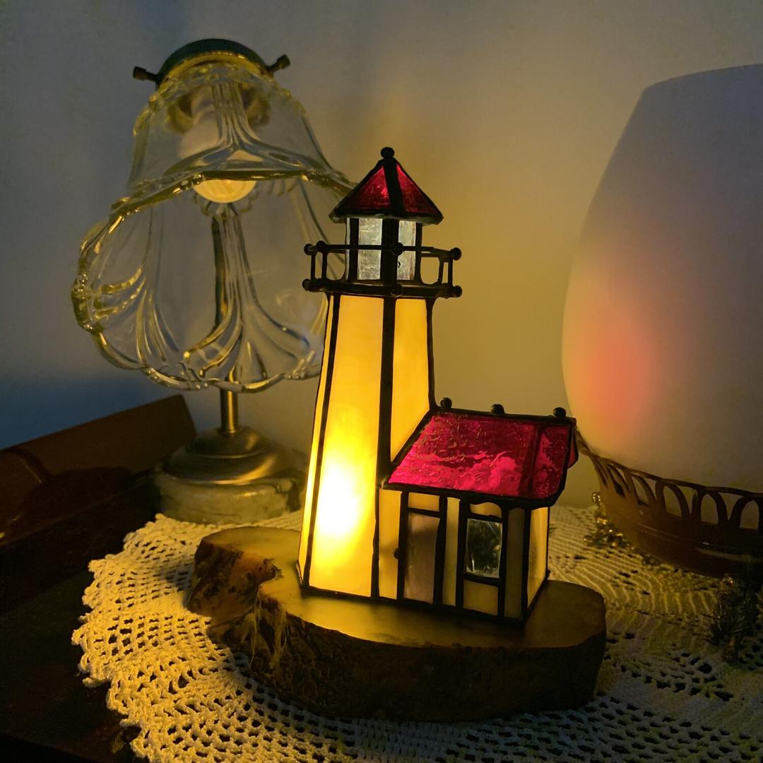 lighthouse stained glass lamp / England