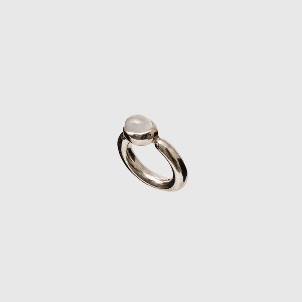 하우스오브쉬폰 Sterling Egg and Stone Ring