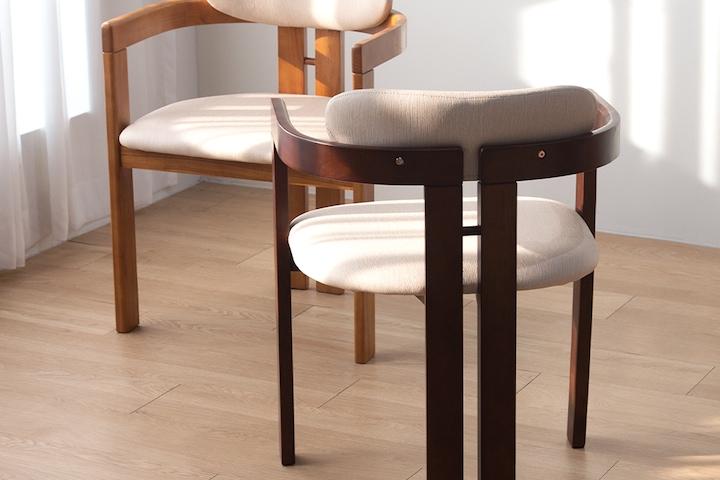 1+1 로비아 고급 원목 가죽 패브릭 인테리어 식탁 의자 2colors