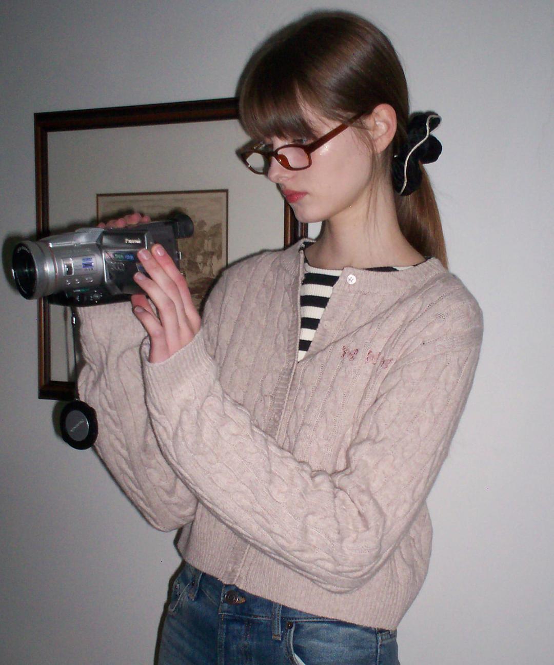 Triple Butterfly Embroidered Cable Wool Cardigan ( Beige )