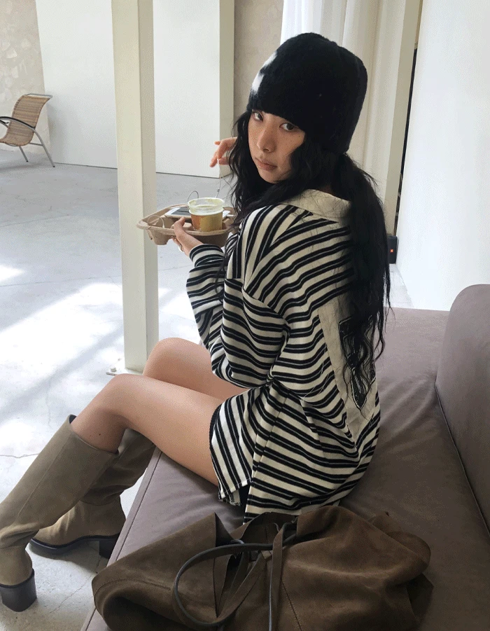 오버 단가라 배색 티셔츠