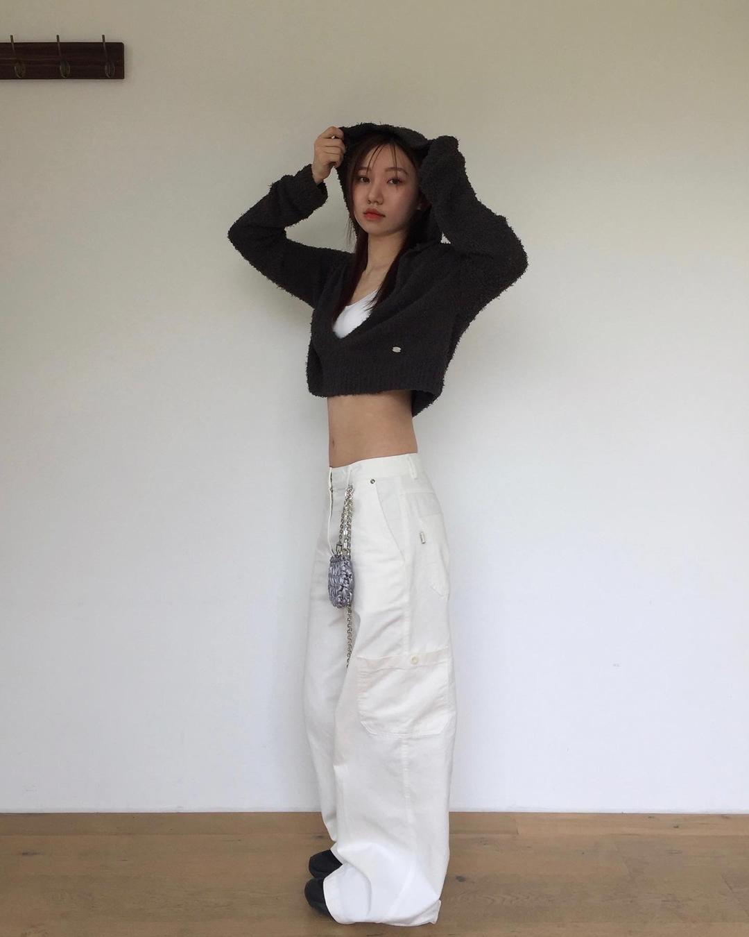 hairy short hoodie 헤어리 숏후드