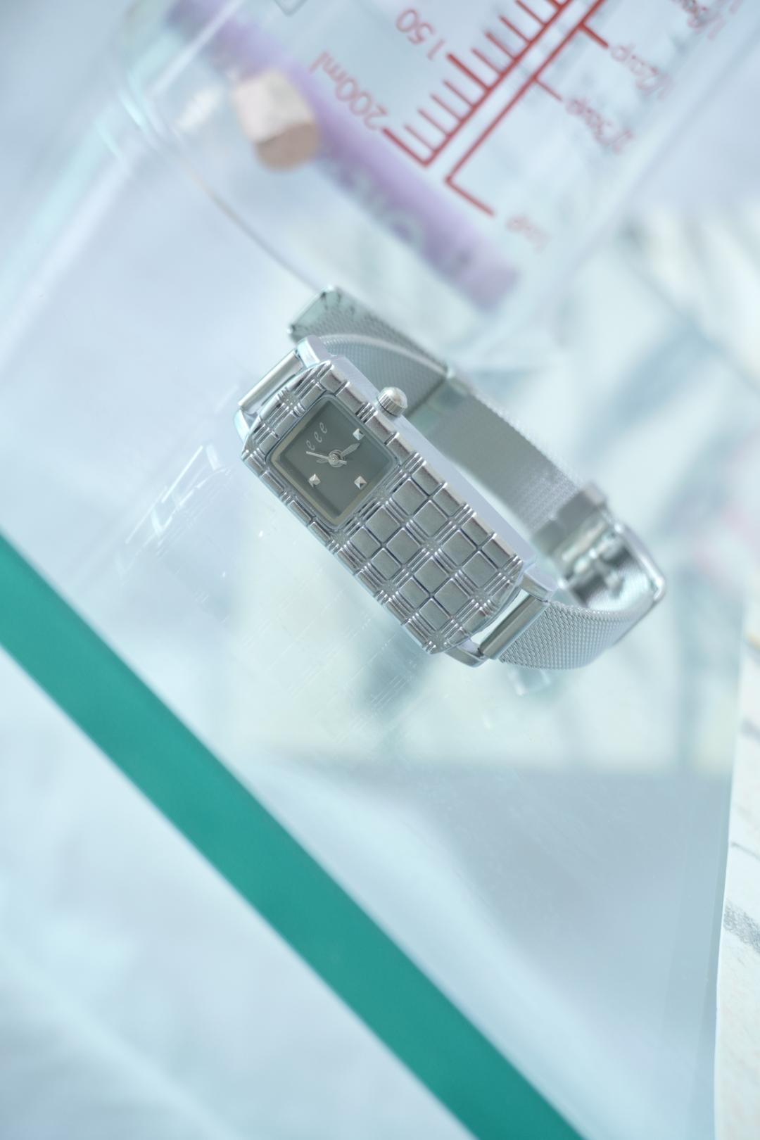 check bar watch [Dark Gray]