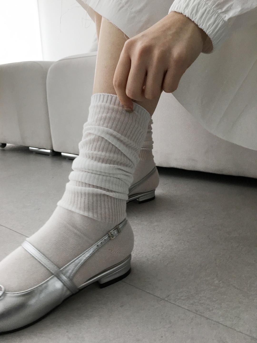 노비야카 See-through half socks (white, gray, black)