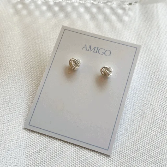 실버925 유니크 매듭 은볼 귀걸이