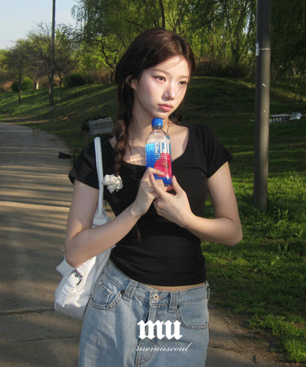 [MADE/바이오워싱🖤] [2VER 넥라인]  MOMU 베이직라인 데일리 4계절 반팔 티셔츠-7color