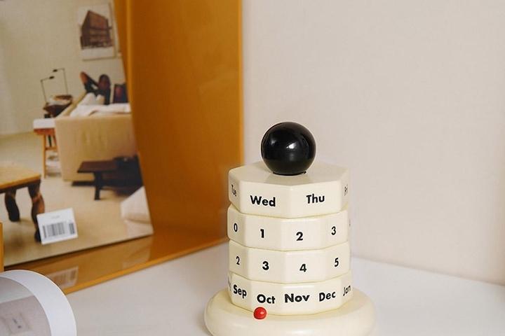[해외] Vintage calendar 회전 우드 캘린더 스피닝달력