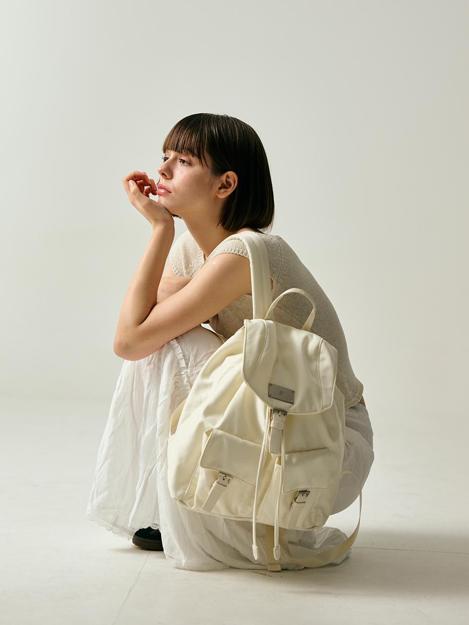 샐러드볼즈 SYMBOL NYLON BACKPACK[IVORY]